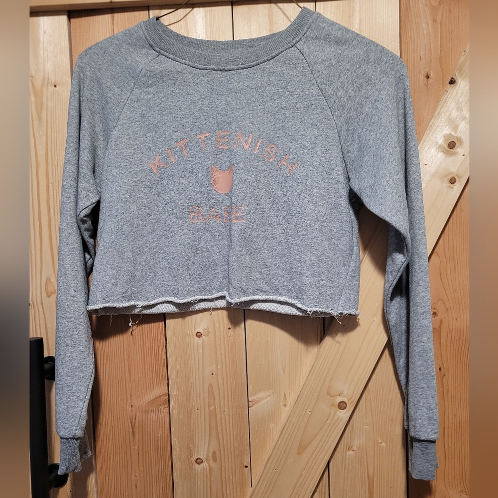 Kittenish Babe Cropped Sweatshirt